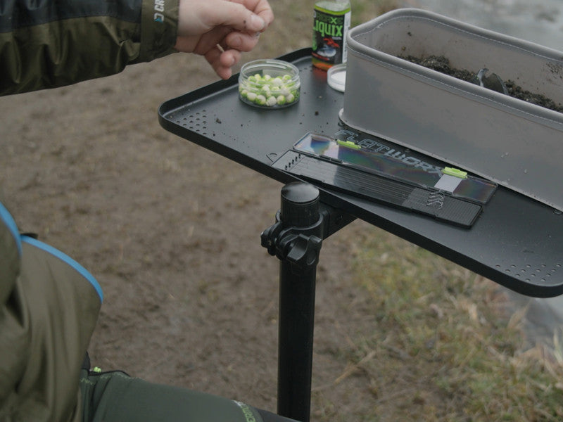 Box für Feeder-Vorfächer Delphin REAXE RIGIN mini
