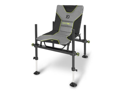 Delphin REAXE Feeder-Stuhl